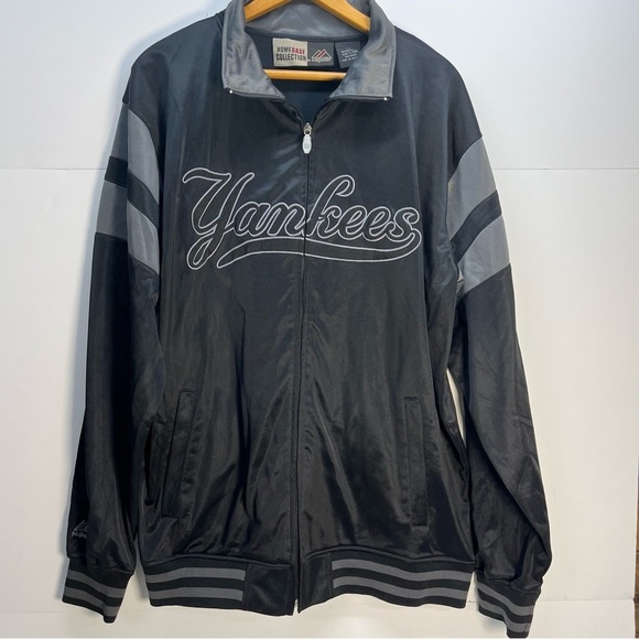 New York Yankees Full Zip Jacket Size XL Tall Black Gray Track Homebase Majestic - Picture 2 of 11